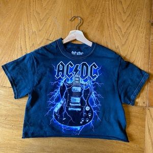 AC/DC raw edge crop top tee